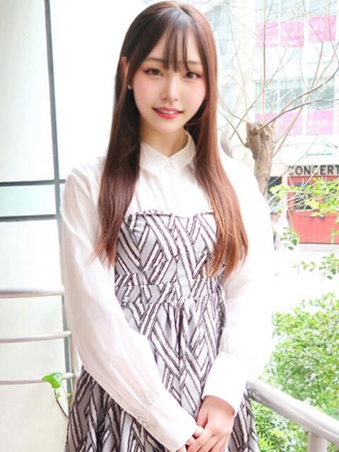 ももあ★桃尻Eカップ 鶯谷現役女子大生コレクション（デリヘル）