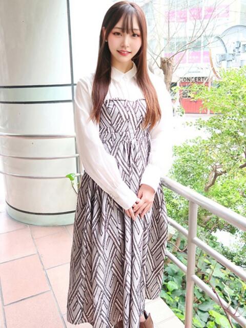 ももあ★桃尻Eカップ 鶯谷現役女子大生コレクション（デリヘル）