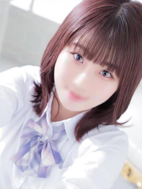 小山らな 池袋パラダイス（ホテヘル＆デリヘル）