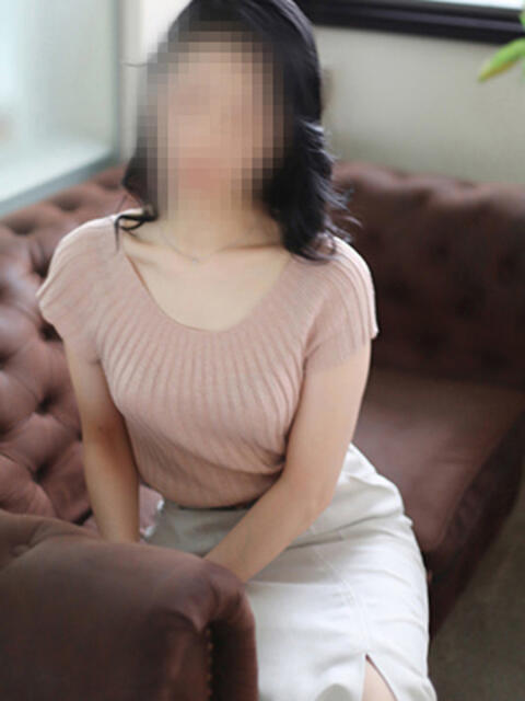 和香(のどか) 人妻出逢い会 百合の園 品川店(人妻系待合せデリヘル)