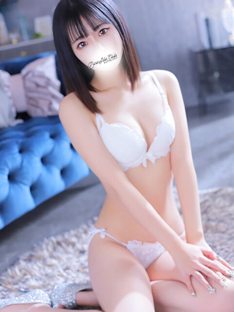 れいな「れいな」 ピュアセレクラブ（デリヘル）