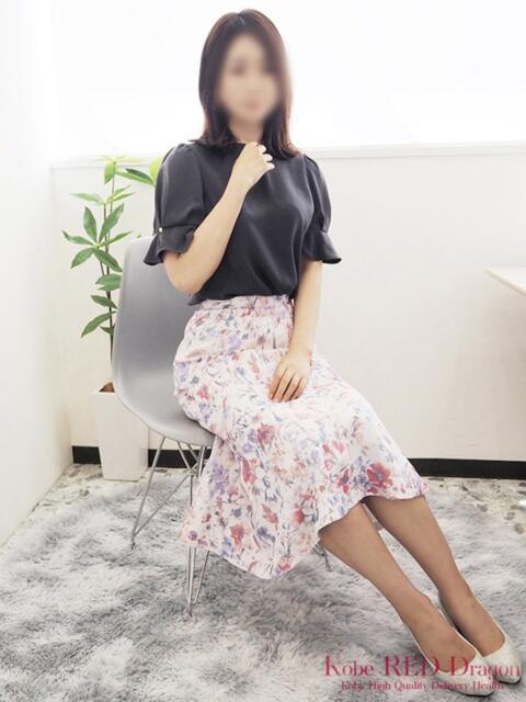 中谷 あいり 神戸RED DRAGON(待ち合わせ型人妻デリヘル)