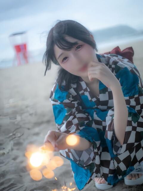 ゆき ノーパンエステ!?絶頂させる天使たち(風俗エステ)