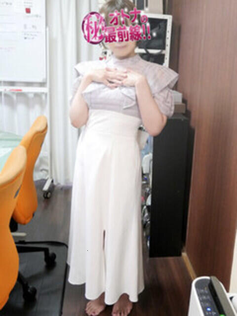 マナ オトナのマル秘最前線!!（デリヘル）