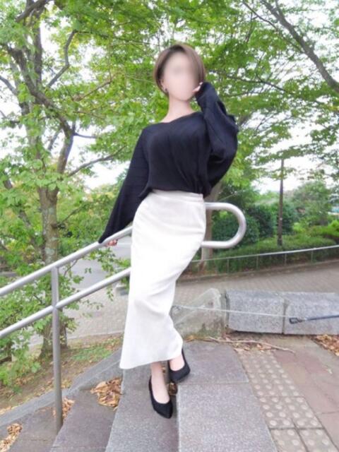 大沢 まり こあくまな熟女たち沼津店(KOAKUMAグループ)(人妻・熟女デリヘル)