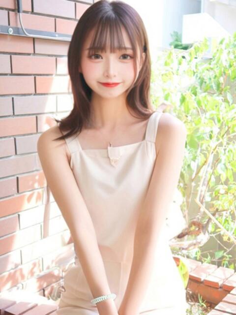 まりの★純白すぎ★ 鶯谷現役女子大生コレクション(デリヘル)