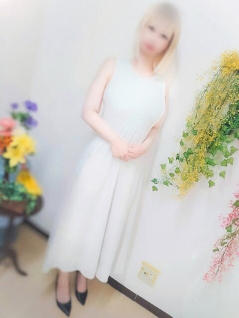 ちひろ 半熟ばなな　錦糸町（人妻・熟女待ち合わせデリヘル）