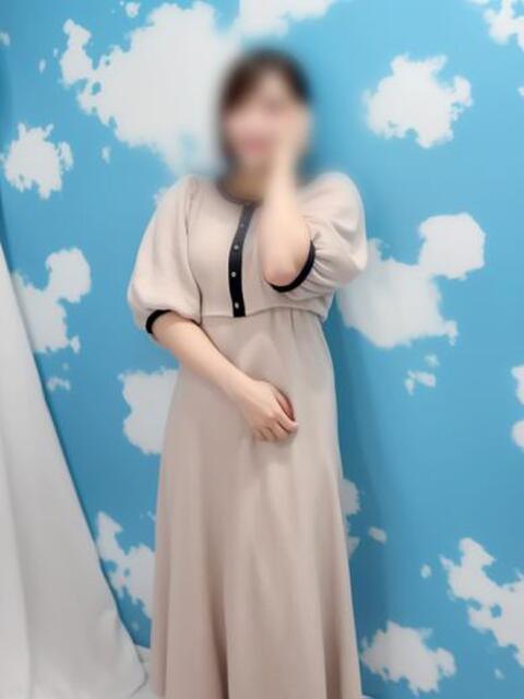 りんご 五反田くぃーんず（デリヘル）