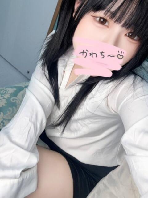 もゆな☆未経験の超可愛い女子大生 PREMIUM萌え可愛いチョコレート～全てのステージで感動の体験を～（デリヘル）