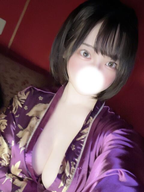 ももな 仮面舞踏会（セクキャバ）