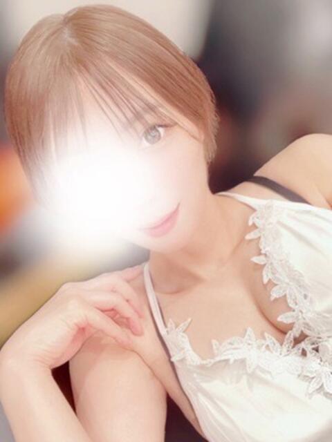 愛沢 クラリスDAO（【非風俗】メンズエステ）