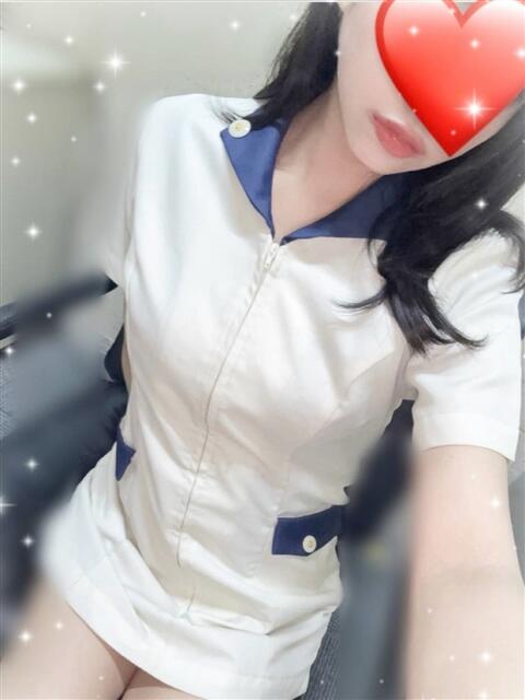 凜-りん- 淫らなオンナ性体師･･･そして曖昧なひと時(本格派オイル性感マッサージ)（出張アロマエステ）