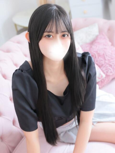 ゆら★黒髪清楚の純心大和撫子★ 渋谷S級素人清楚系デリヘル chloe(デリヘル)