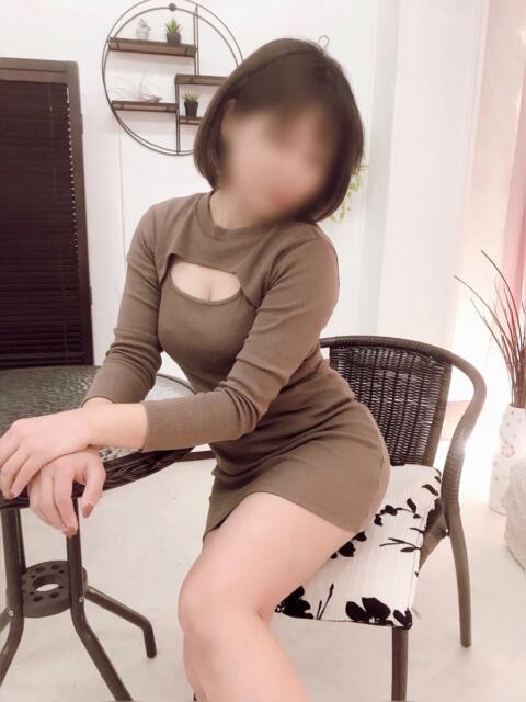 きい 豊田人妻隊（路上待ち合わせ専門デリヘル）