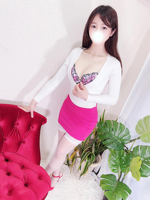 持田せりか 大人のエッチなエステ（派遣型エステ）