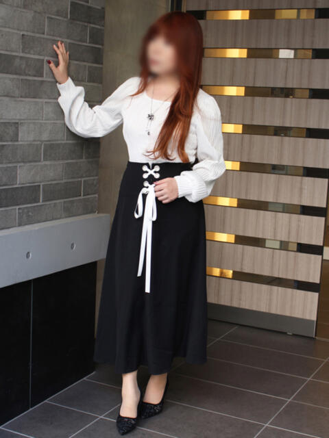 つばき 完熟ばなな神戸・三宮店（待ち合わせ型熟女デリヘル）