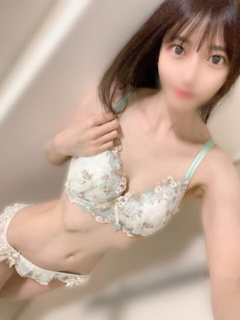 メウ 輝き 新宿店（デリヘル）