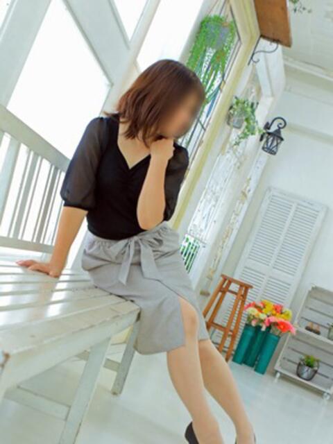 かのん 奥様電車（駅待ち合わせ型デリヘル）