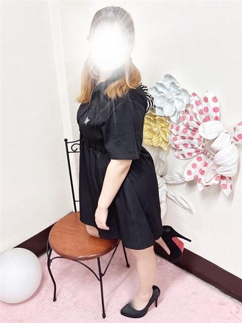 花野 人妻ザ・ベスト店～日本人専門～（人妻系デリヘル）