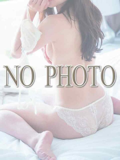 宮野  くるみ 人妻の秘密（人妻ホテヘル）