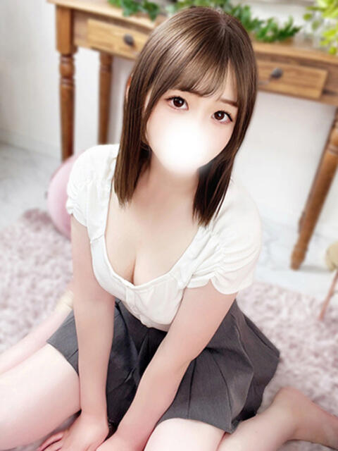 中条あやみ（新人割引7/29迄） ウルトラグレイス24（ホテヘル＆デリヘル）