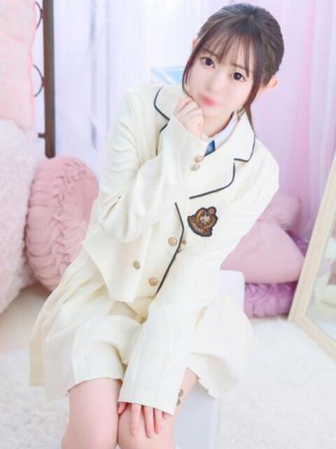 すず E+アイドルスクール品川店（デリヘル）