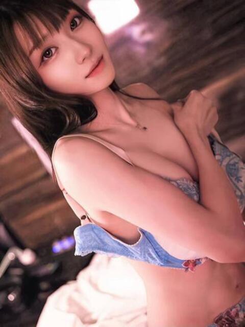 鳳城あやめ ウルトラブレイズ（デリヘル）