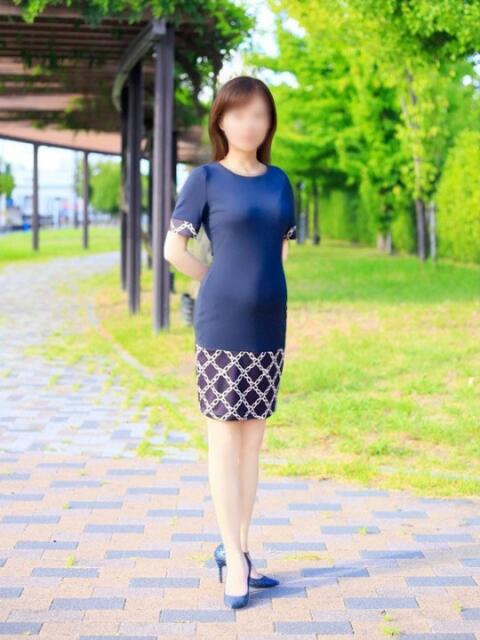 小暮 咲希 こあくまな熟女たち 京都店(KOAKUMAグループ)(人妻・熟女デリヘル)