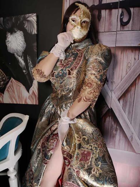 渚 歌恋 倶楽部月兎【貴婦人】名古屋店（高級人妻デリヘル）