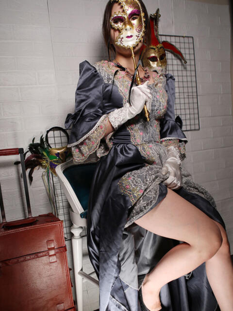 皆城　蓮 倶楽部月兎【貴婦人】名古屋店（高級人妻デリヘル）