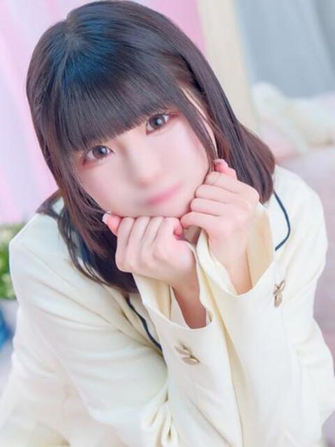 みう E+アイドルスクール新宿・歌舞伎町店(デリヘル)
