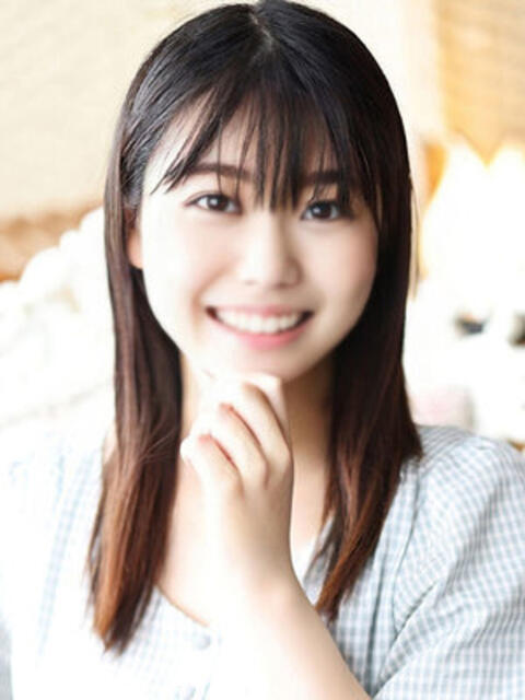 赤西さゆり 断りきれない美人マッサージ嬢たち（デリヘル＆エステ）