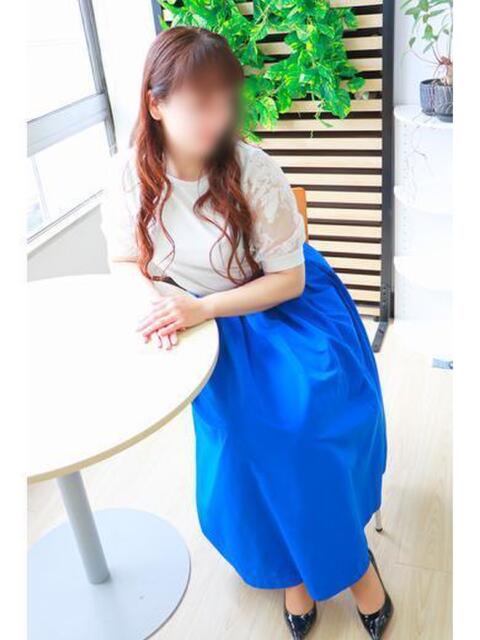 りお 性腺熟女100%(デリヘル市場)(デリヘル)