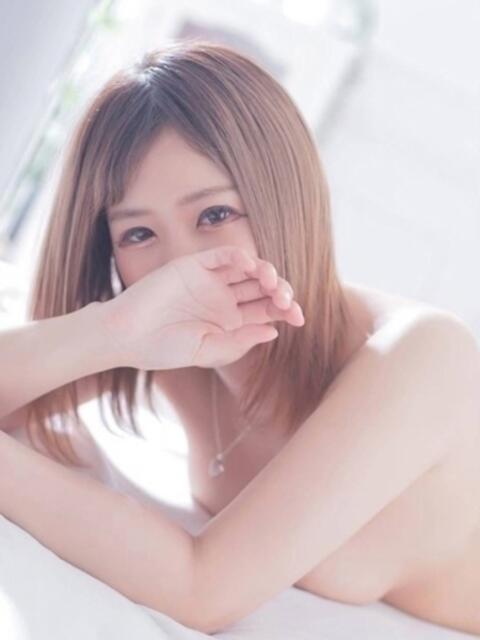 もね 恋する痴女カノ。ー笑顔でじわじわ、責めてくる。ー（デリヘル）