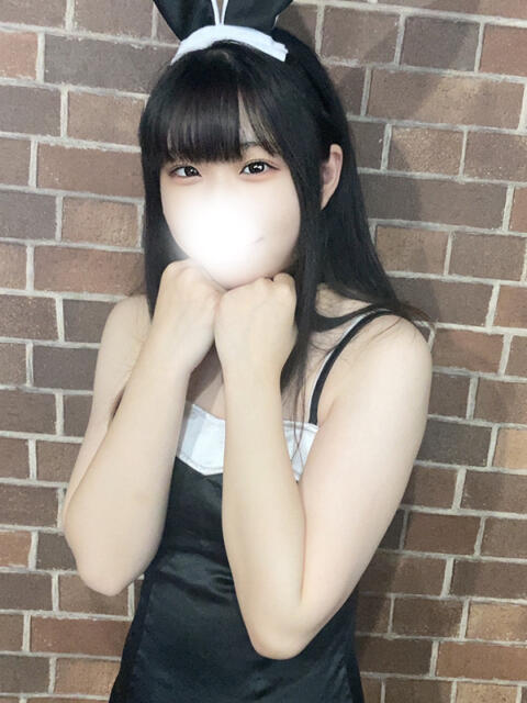 あいら 素人エロカワ小悪魔誘惑バニーガール(デリヘル)
