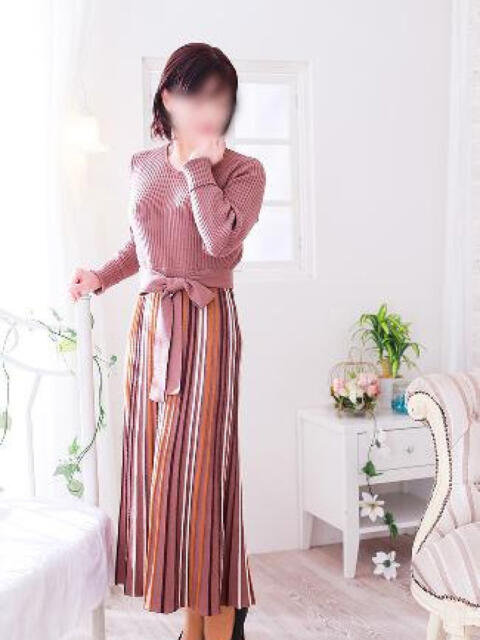 あき 奥様鉄道69 岡山店（駅待ち合わせ型人妻デリヘル）