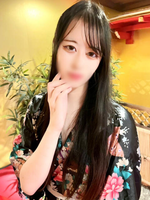 ゆの 紅(くれない)（セクキャバ）