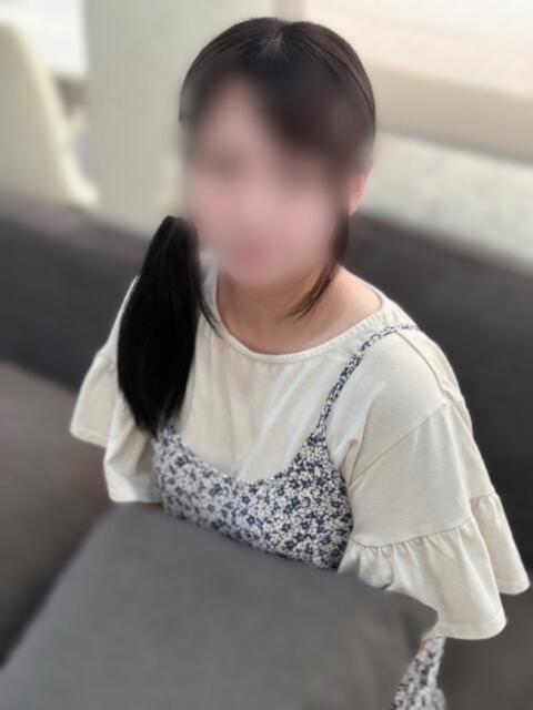 りな【業初童顔美少女】 フェアリー【鹿児島店】（デリヘル）