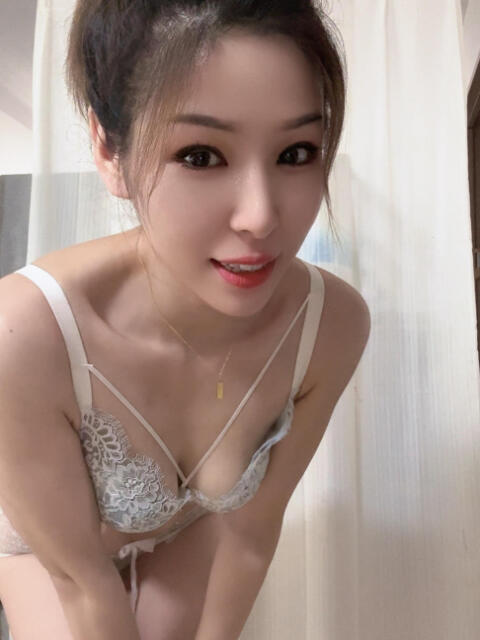 りお ラブハーレム（アジアンデリヘル）