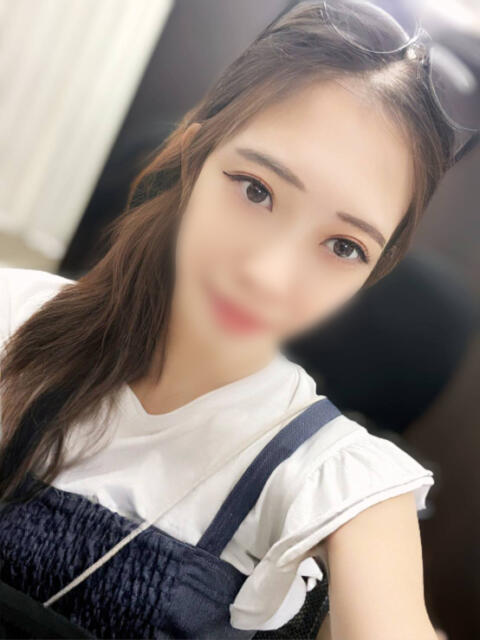 みりあ 最高級 エロエロ奥様 越谷店（人妻系デリヘル）