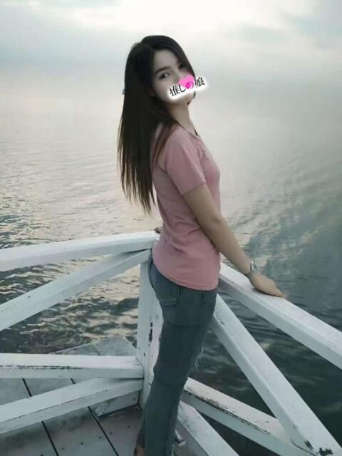 エミリ 推しの娘(アジアンデリヘル)