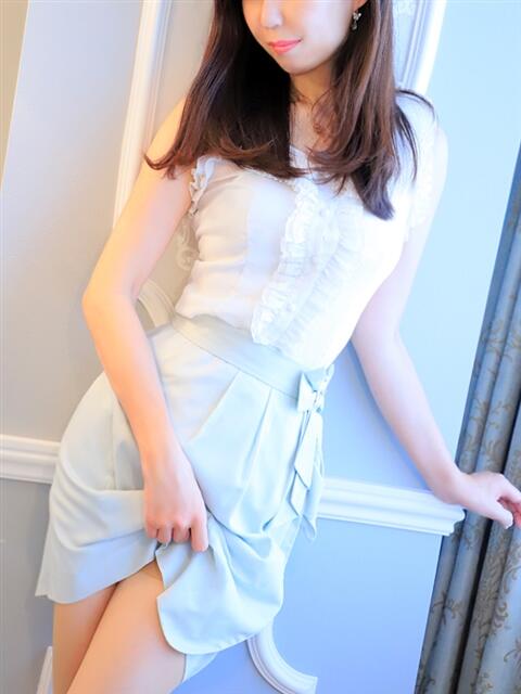 水澤 友里 人妻セレブ宮殿(人妻デリヘル)