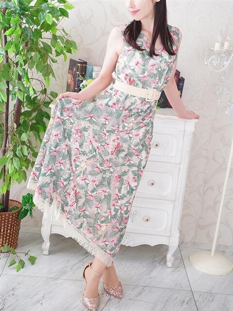 仁科 舞香 人妻セレブ宮殿（人妻デリヘル）