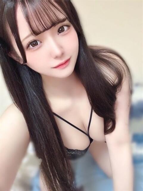 うらら ふたりのひみつ!!欲しがり素人ギャル(デリヘル)