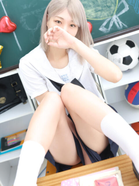 しゅり 制服天国（ユメオト）（ホテヘル＆デリヘル）