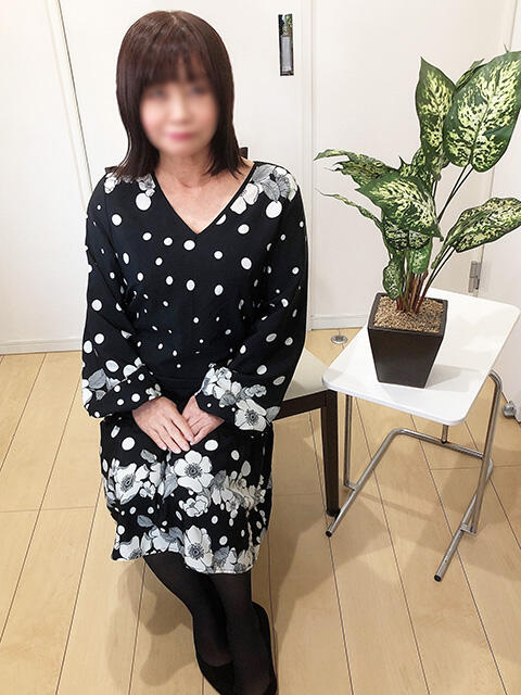 財前 おふくろ(人妻デリヘル)