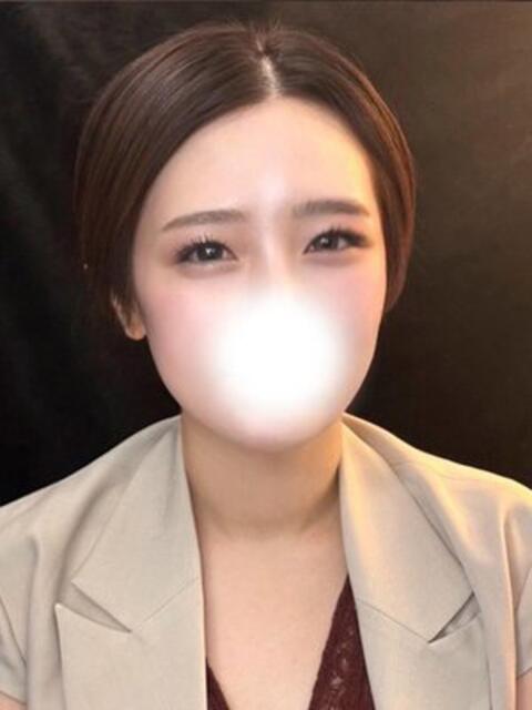 ほのみ 全裸の女神orいたずら痴漢電車（ホテヘル）