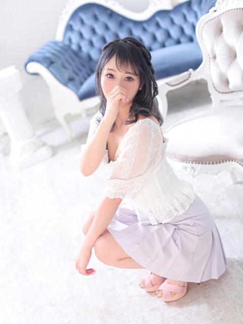 あおい クラブ バレンタイン大阪（素人美女専門デリヘル）