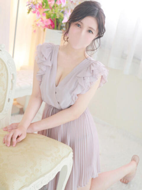 片岡 十恋人~トレンド~(人妻系デリヘル)