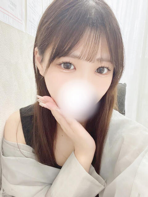 あいな めちゃカワ女子 小田原早川店（デリヘル）